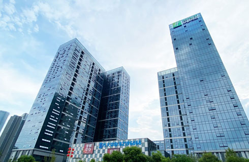 方大中心 方大中心